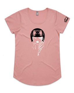 Design on a rose mali tee