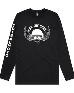 Black men's long sleeved tee with design on front of a skull